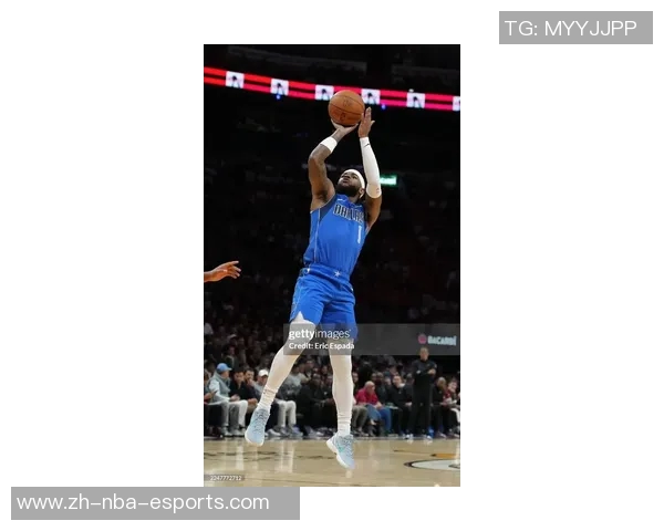 新赛季备战热潮来袭独行侠训练场上精彩瞬间回顾