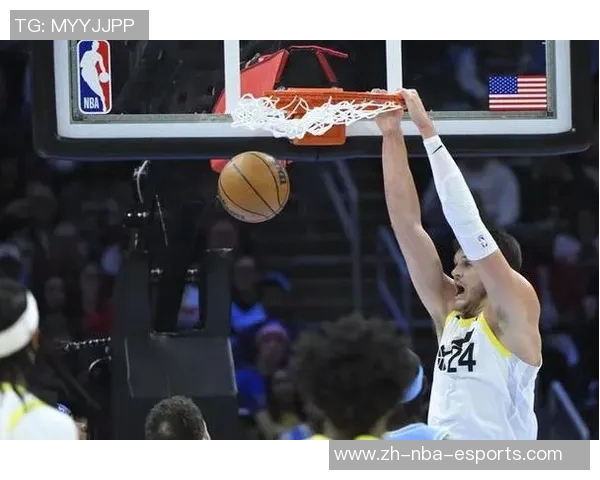 马克威廉姆斯表现出色13投8中贡献18分14篮板其中6个前场篮板助力球队 马克威廉姆斯表现出色13投8中贡献18分14篮板其中6个前场篮板助力球队