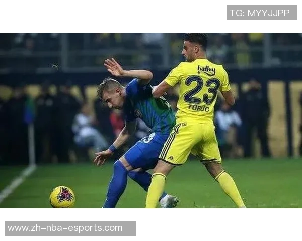 蒙哥马利执教理念深度解析:重视快速转换与前场高压逼抢战术 蒙哥马利执教理念深度解析:重视快速转换与前场高压逼抢战术